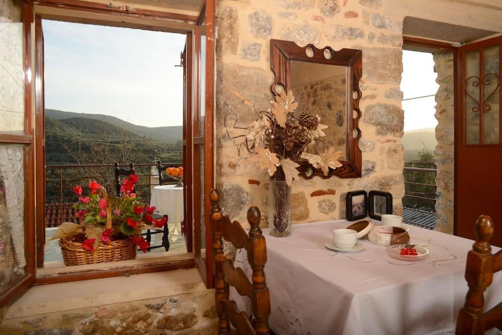 A Small Paradise In Mani With Local Hospitality Orovas Buitenkant foto