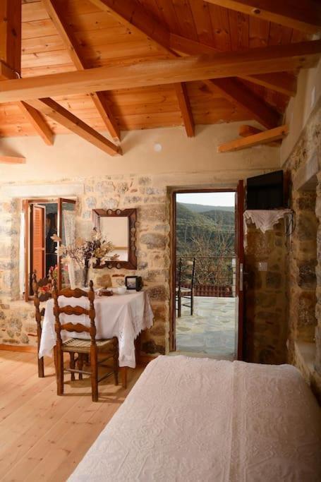 A Small Paradise In Mani With Local Hospitality Orovas Buitenkant foto
